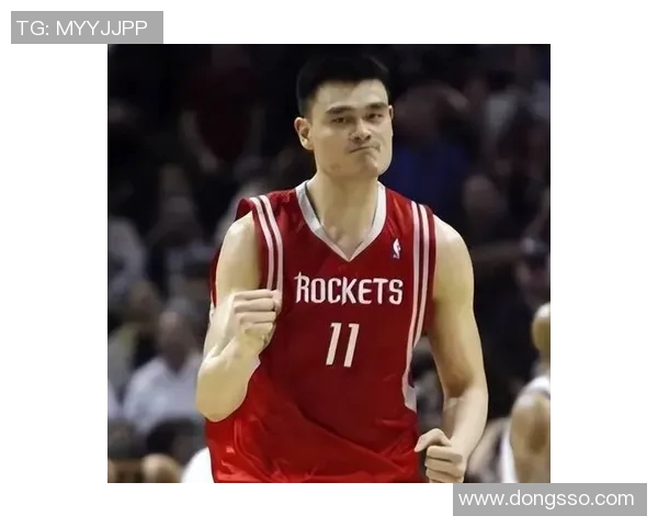 姚明膝盖受伤背后的故事与篮球生涯的影响分析