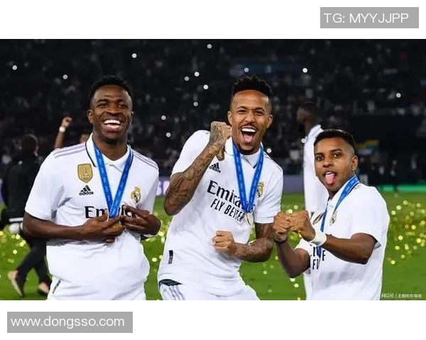 皇马宣布与伊斯科续约至2026年，球迷欢呼雀跃